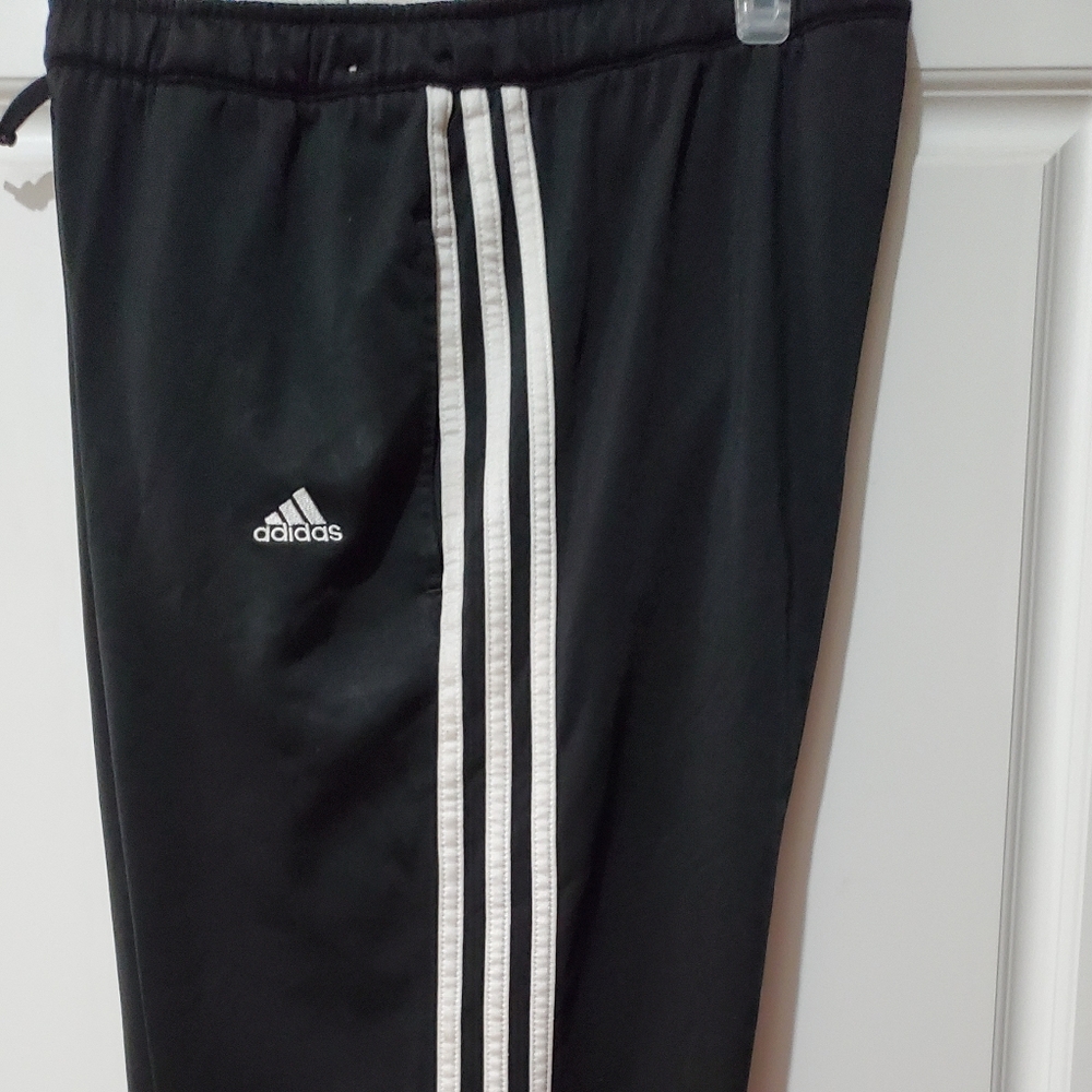 Activewear pants
